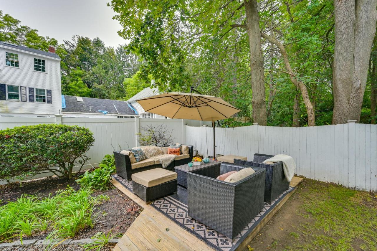 Apartment Charming 5 Mi To Salem! *